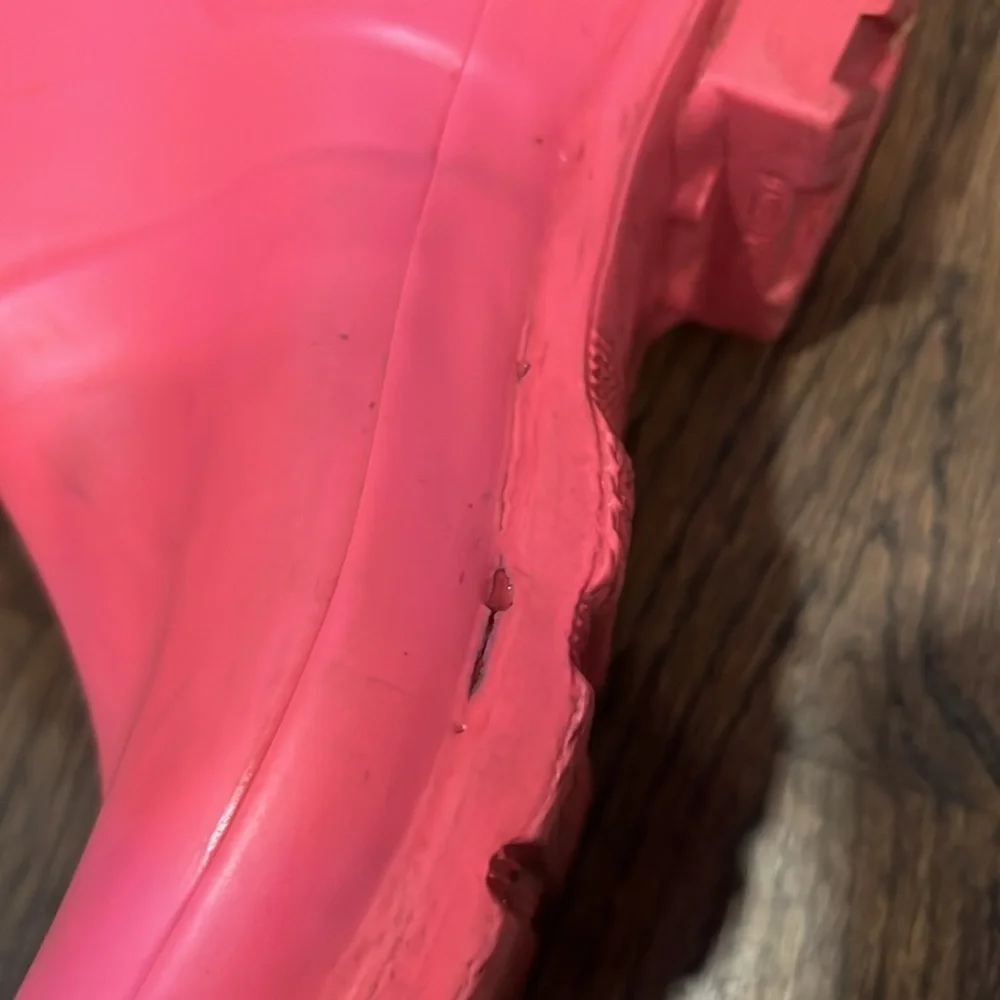 Hunter boots pink